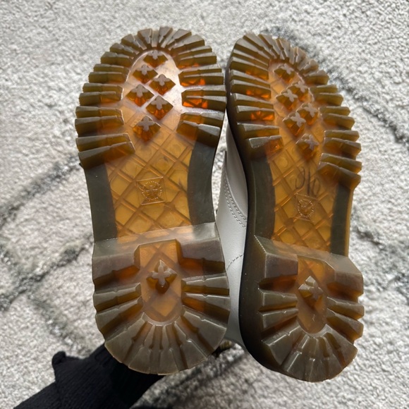 Dr. MARTENS Luana White Leather Combat Boots lace up 6 - Picture 7 of 9